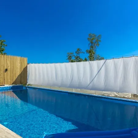 Islamlar Village 1 Bedroom 1613 *