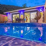 Islamlar Village 1 Bedroom 1613 *